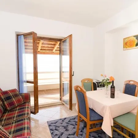 アパート Matusko - One-bedroom With Balcony