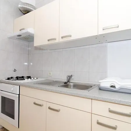 Matusko - One-bedroom With Balcony